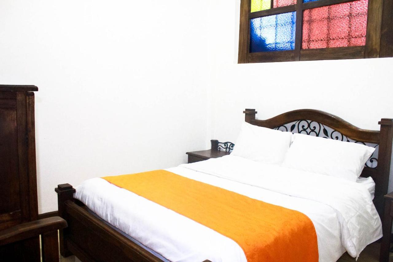 Hotel Colonial Manizales Esterno foto